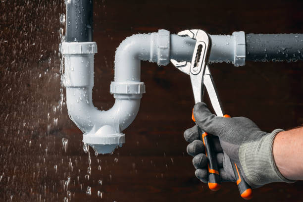 Professional Drain Cleaning technician working in Frederick, OK